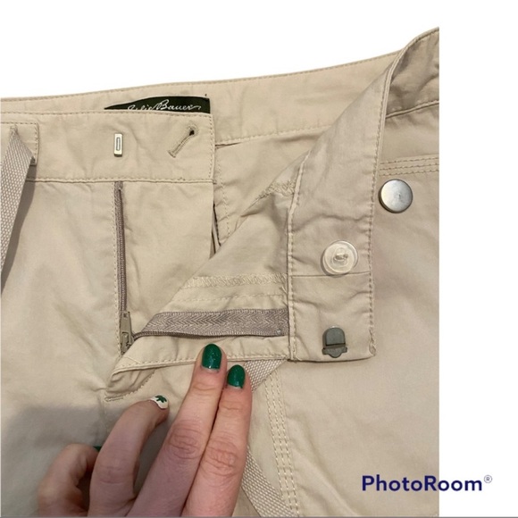 Eddie Bauer khaki skirt with drawstring and front patch pockets - Picture 4 of 10